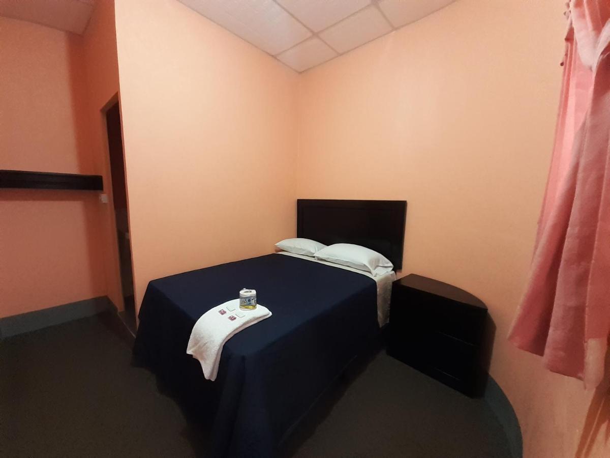 Hotel Fuentes Guatemala City ภายนอก รูปภาพ